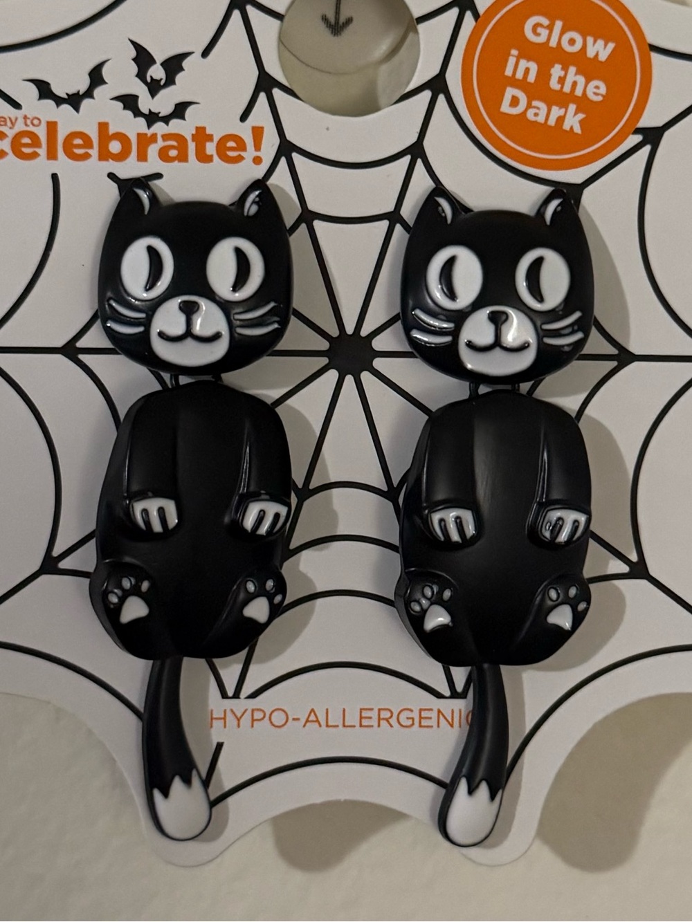 Glow-in-the-Dark Black Cat Stud Earrings